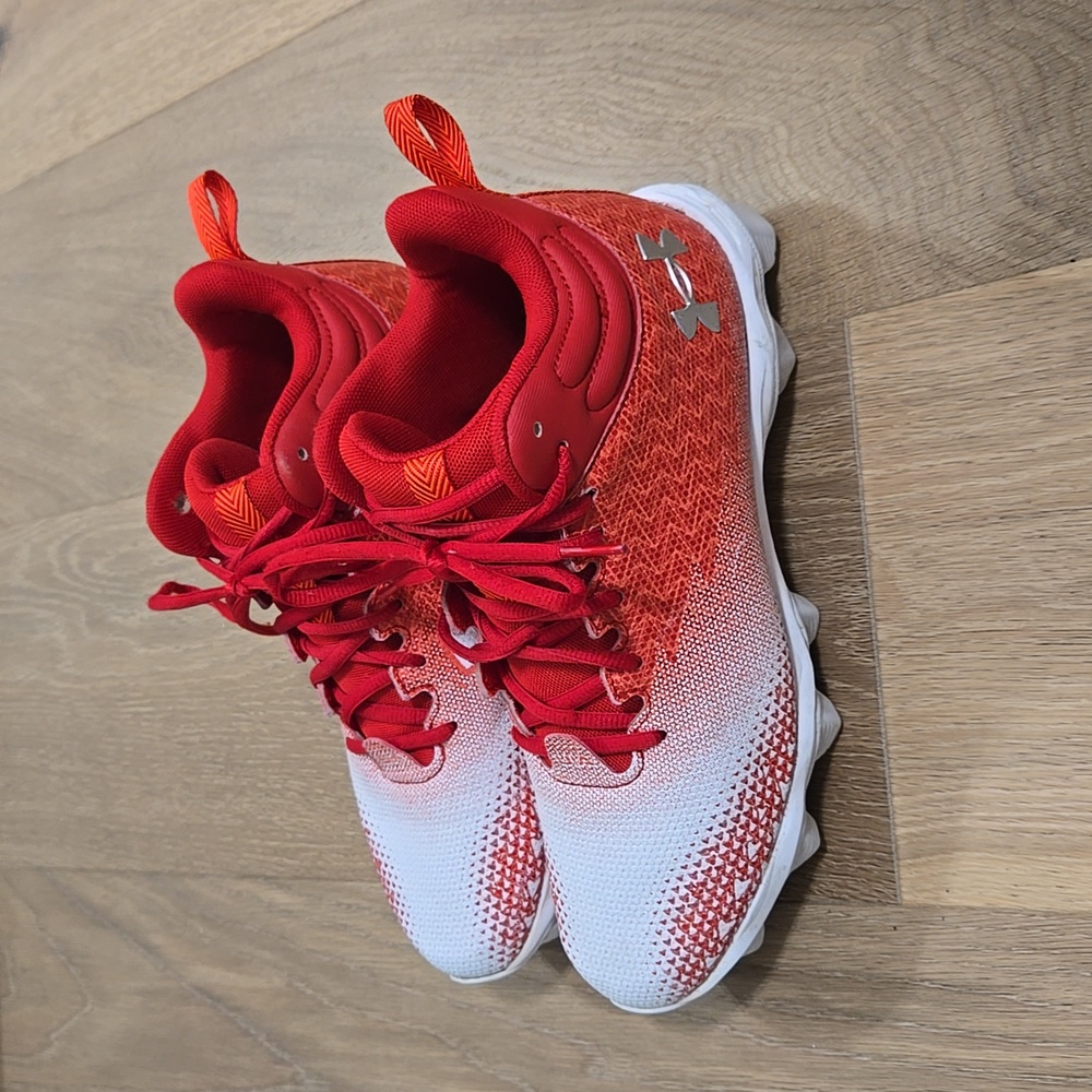 Under Armour Spotlight Youth Football Cleats